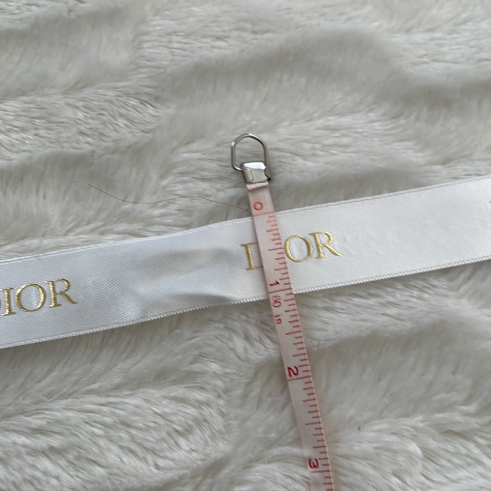 Dior - Picture 2 of 3